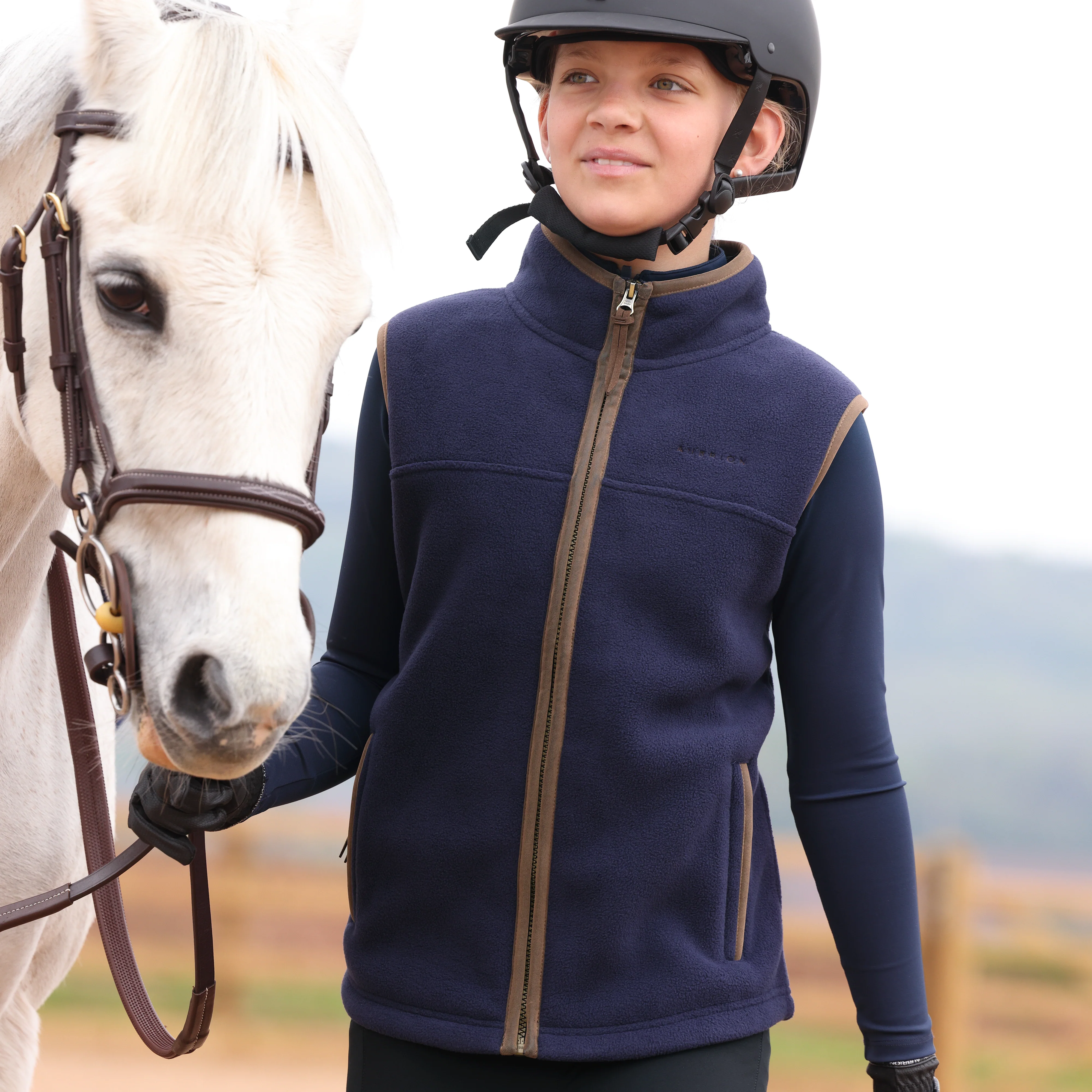 Aubrion Core Fleece Gilet - Young Rider - Image 4