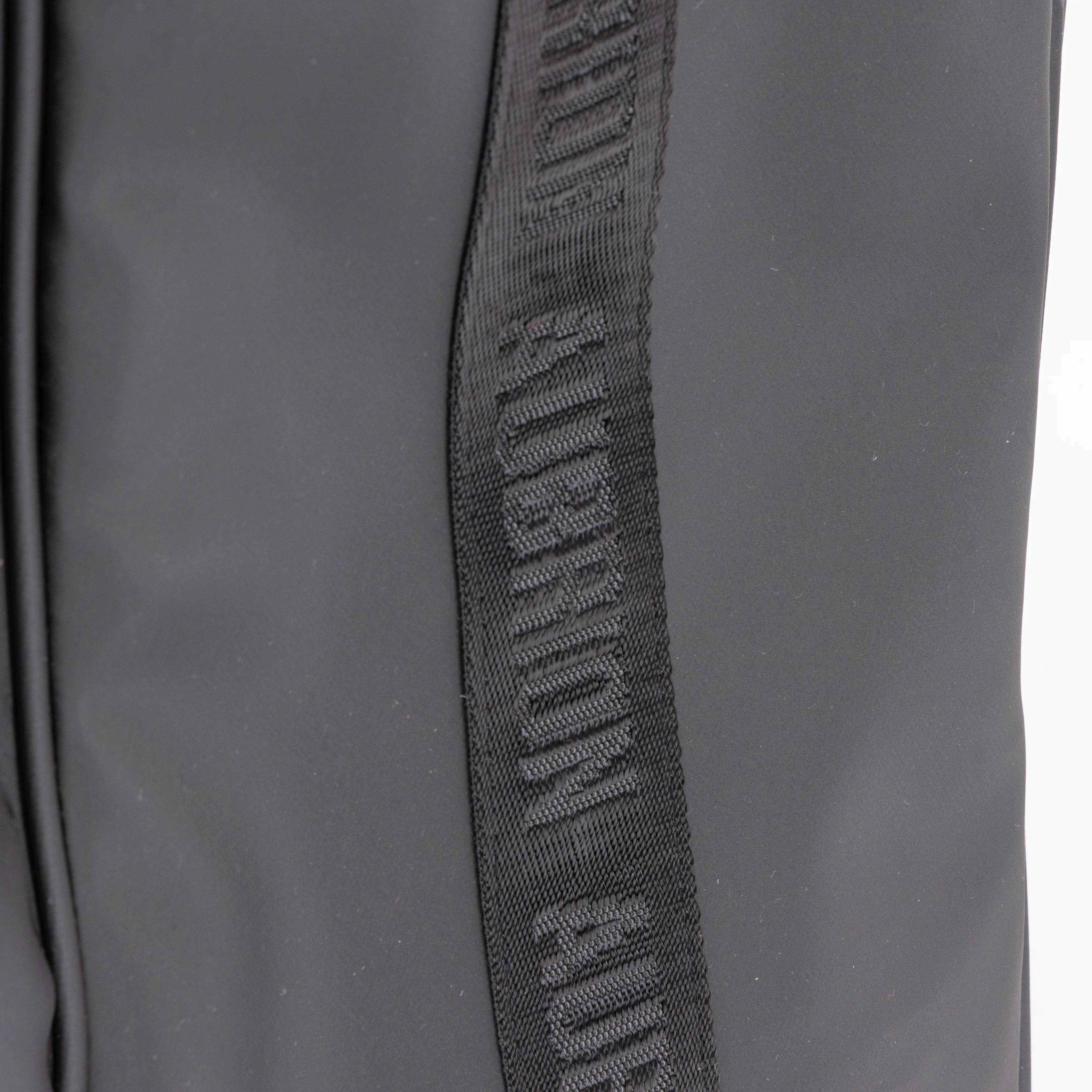 Aubrion React Hat, Whip And Boot Bag - Image 9
